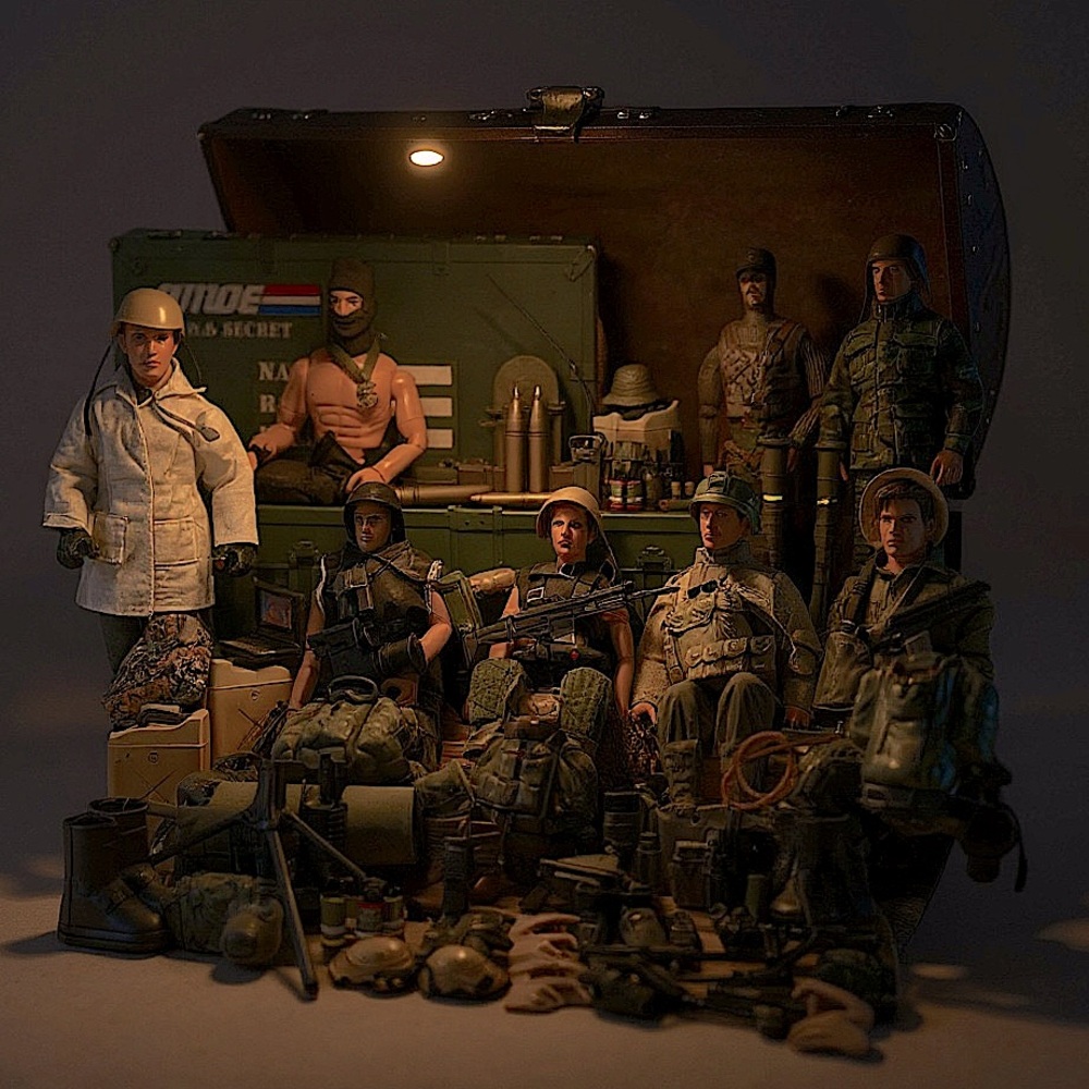 G.I. Joe Military Action Figures Playset Lot of 8 plus‎ 6 additional for parts